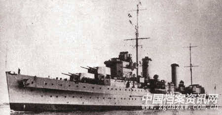 1949年2月25日,国民党海军最大的巡洋舰"重庆"号在上海吴淞口起义
