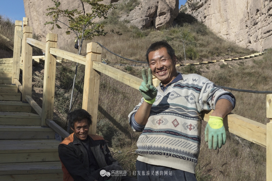 与花儿王子面对面 探访花儿圣地莲花山 图文：陈俊林