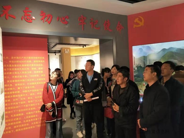 人社局1.jpg 人社局1.jpg