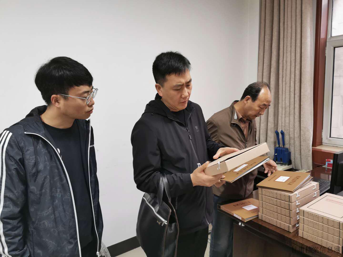 图片2.jpg