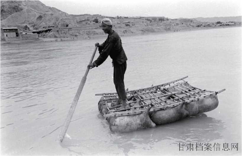 11.筏客子待客.jpg