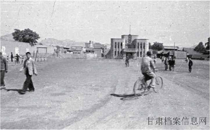 17.兰园抗建堂.jpg
