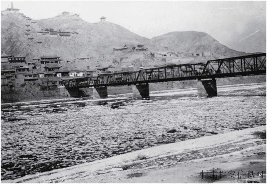7.黄河流凌.jpg
