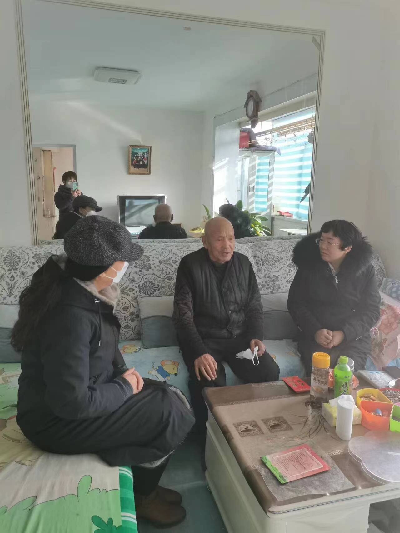 微信图片_20230117163302_proc.jpg