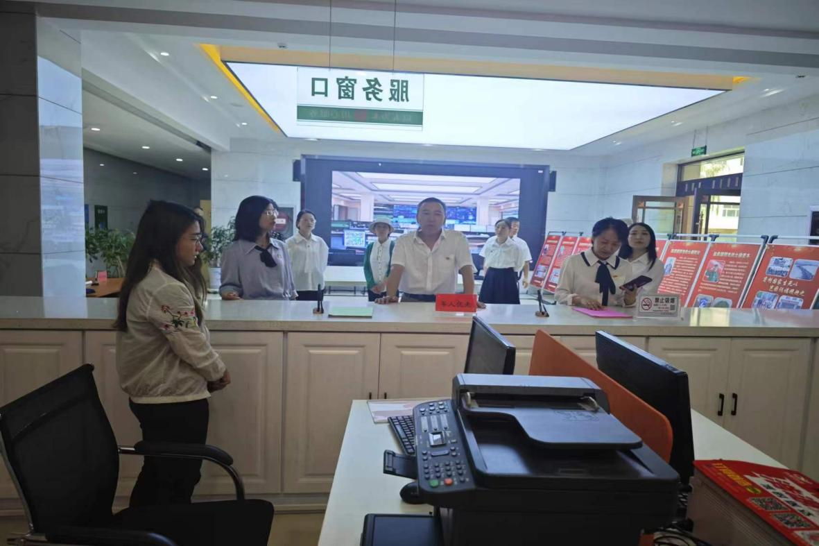 图片2.png 图片2.png