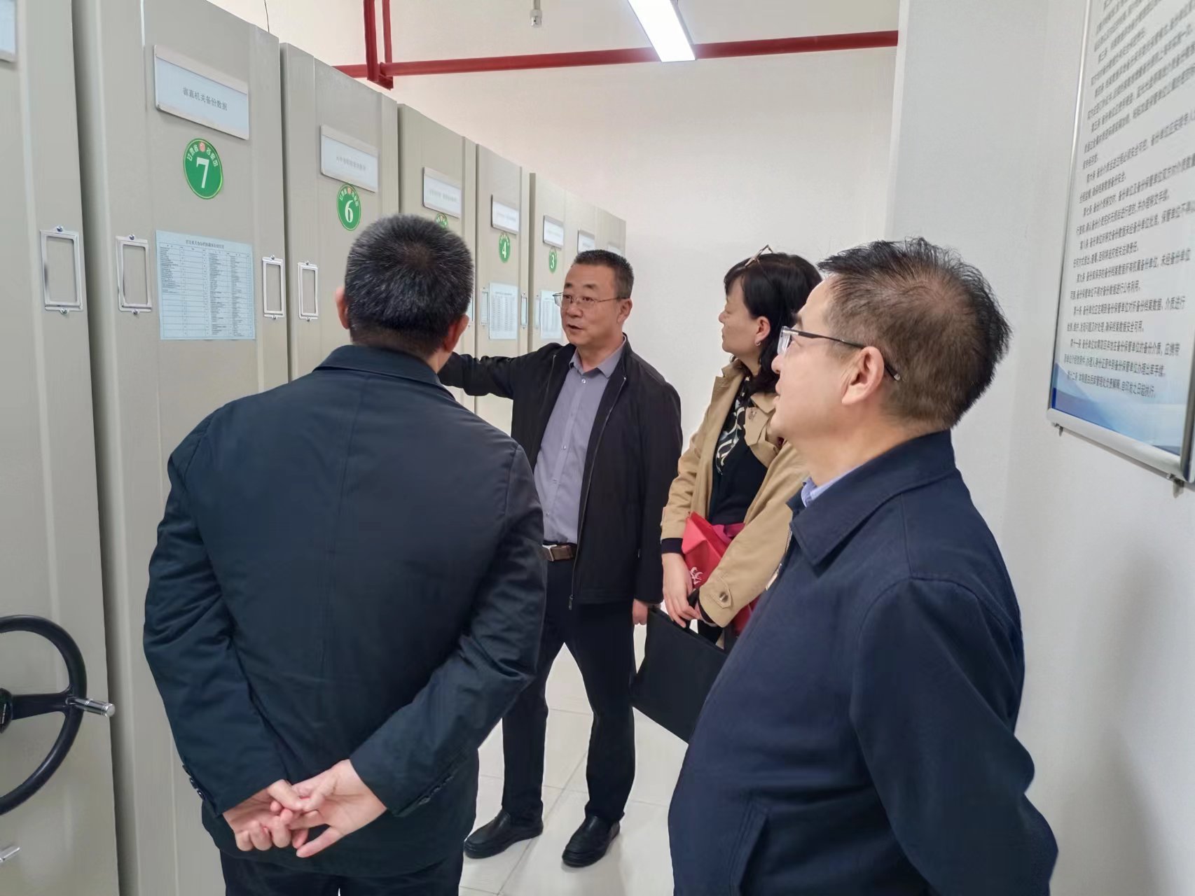 default (3).jpg default (3).jpg